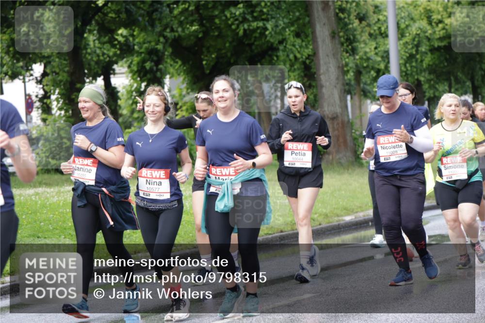 14.06.2026 - REWE Women's Run Jannik Wohlers http://msf.ph/oto/9798315 14.06.2026 09:12:50 Laufen 10485, 10577, 7, 10044, 57, 11028, 11000 meine-sportfotos.de