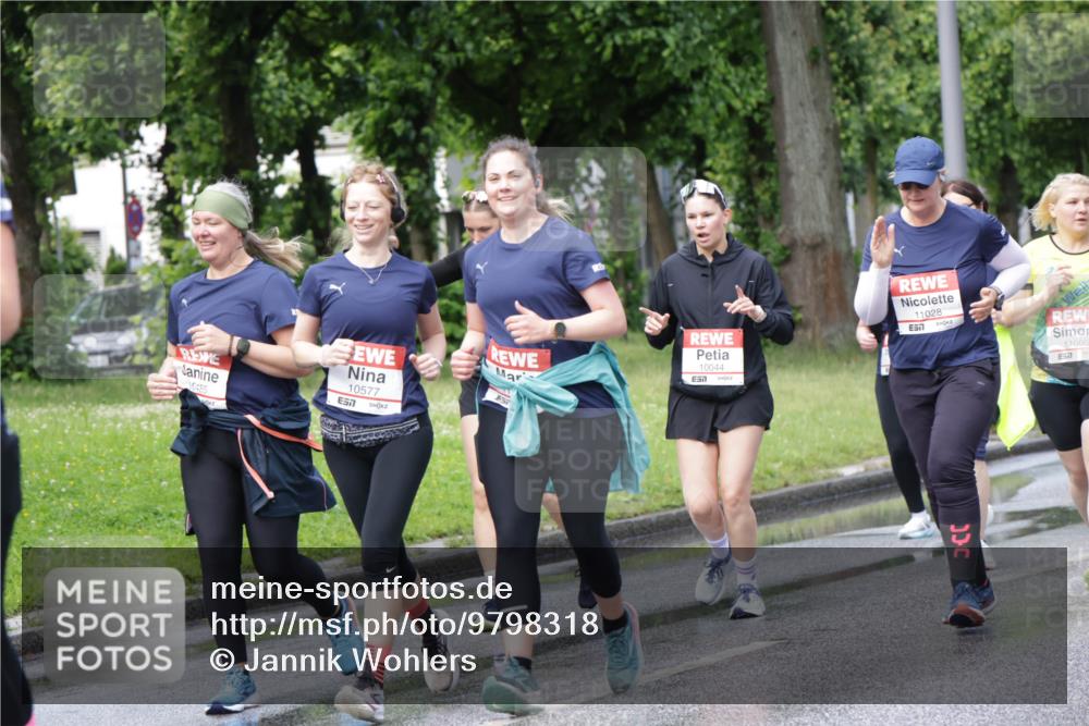 14.06.2026 - REWE Women's Run Jannik Wohlers http://msf.ph/oto/9798318 14.06.2026 09:12:51 Laufen 10485, 10577, 57, 10044, 11028, 57, 11000, 657 meine-sportfotos.de