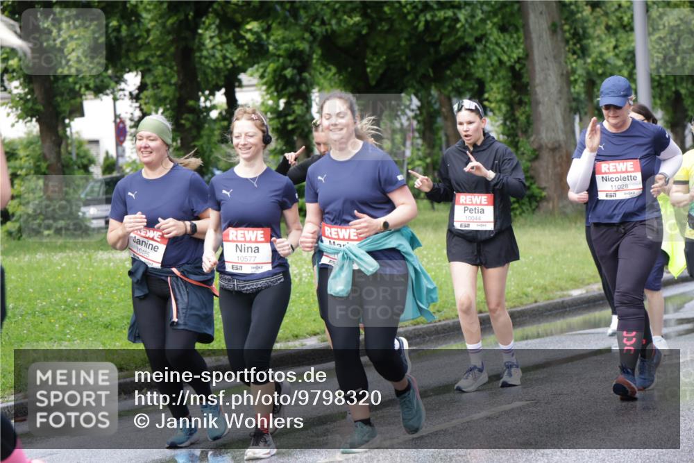 14.06.2026 - REWE Women's Run Jannik Wohlers http://msf.ph/oto/9798320 14.06.2026 09:12:51 Laufen 10485, 10577, 57, 10044, 11028, 7 meine-sportfotos.de