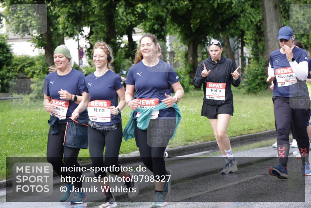 14.06.2026 - REWE Women's Run Jannik Wohlers http://msf.ph/oto/9798327 14.06.2026 09:12:51 Laufen 10485, 10577, 657, 10044, 11028 meine-sportfotos.de