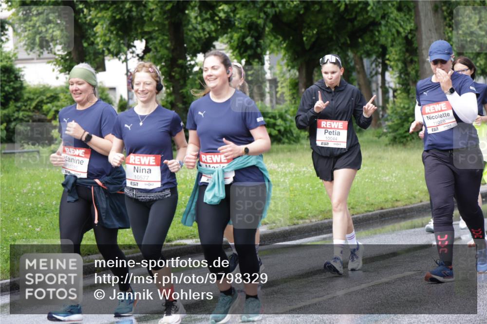 14.06.2026 - REWE Women's Run Jannik Wohlers http://msf.ph/oto/9798329 14.06.2026 09:12:51 Laufen 80185, 10577, 57, 10044, 7, 11028, 7 meine-sportfotos.de