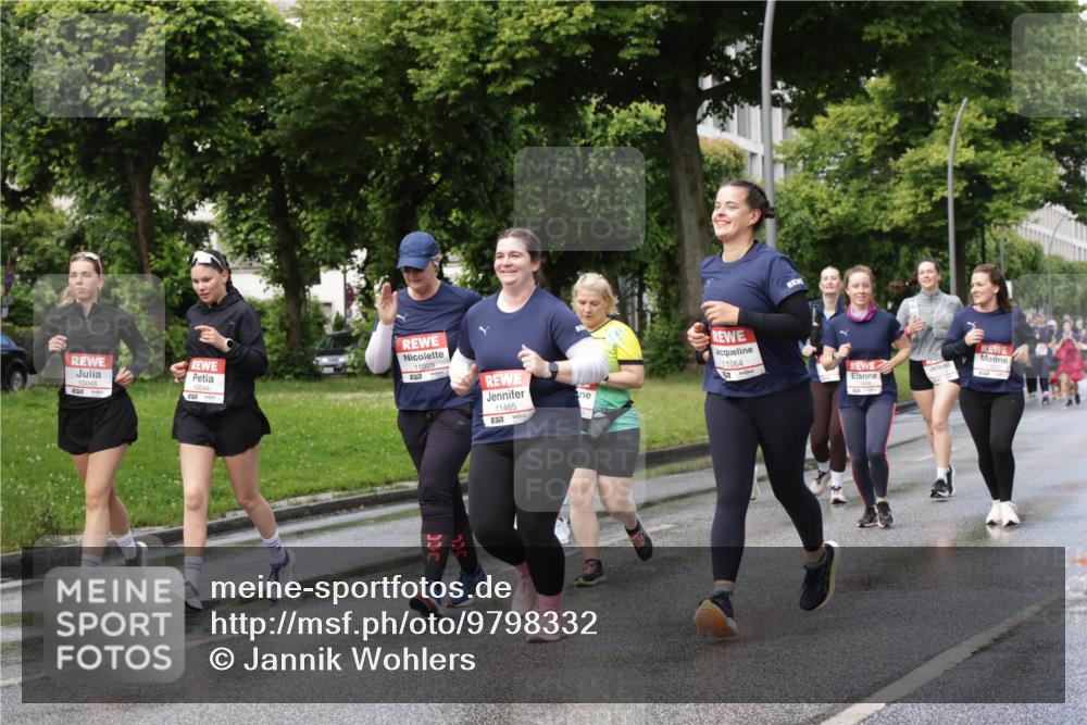 14.06.2026 - REWE Women's Run Jannik Wohlers http://msf.ph/oto/9798332 14.06.2026 09:12:53 Laufen 10045, 11028, 7, 11465, 657, 11064 meine-sportfotos.de