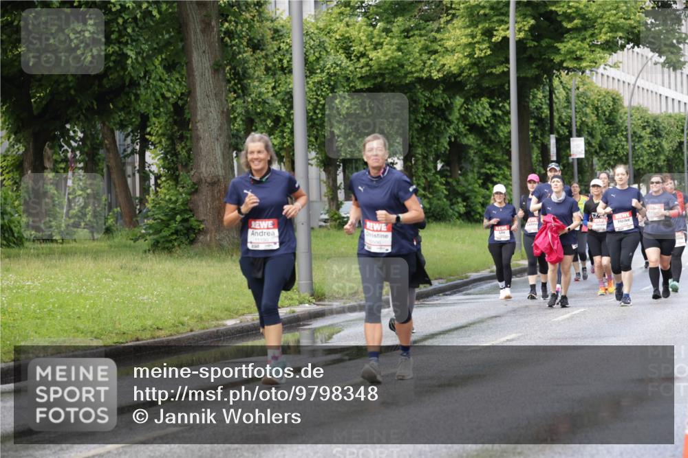 14.06.2026 - REWE Women's Run Jannik Wohlers http://msf.ph/oto/9798348 14.06.2026 09:12:58 Laufen 11100 meine-sportfotos.de