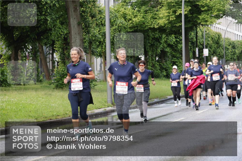 14.06.2026 - REWE Women's Run Jannik Wohlers http://msf.ph/oto/9798354 14.06.2026 09:12:59 Laufen  meine-sportfotos.de