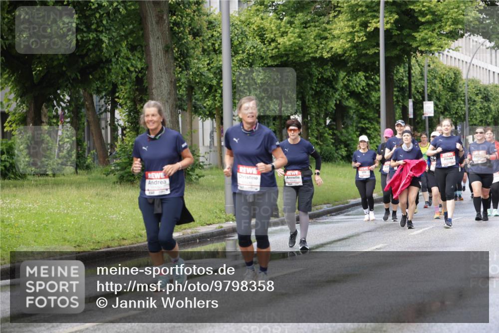 14.06.2026 - REWE Women's Run Jannik Wohlers http://msf.ph/oto/9798358 14.06.2026 09:12:59 Laufen 11100 meine-sportfotos.de