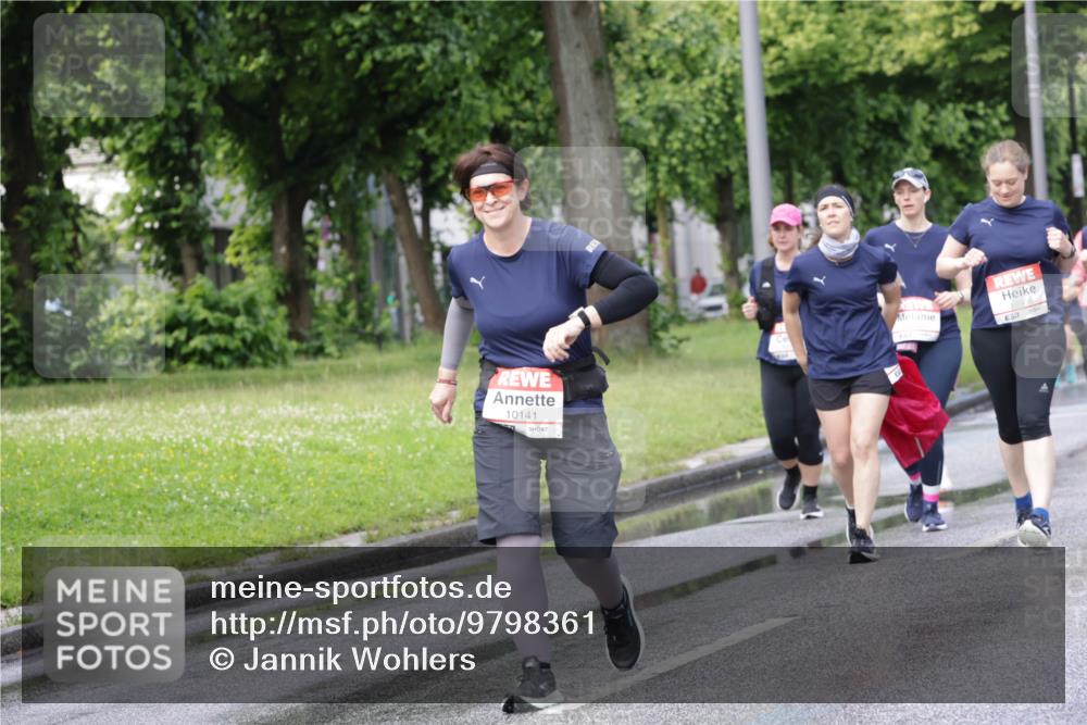 14.06.2026 - REWE Women's Run Jannik Wohlers http://msf.ph/oto/9798361 14.06.2026 09:13:05 Laufen 10141, 10306 meine-sportfotos.de
