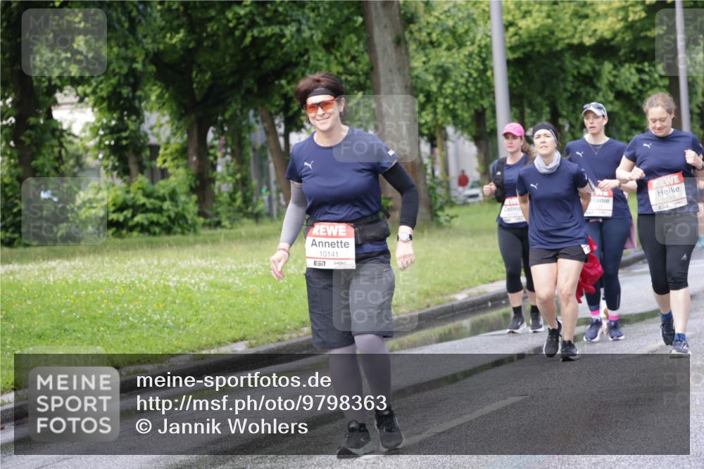 14.06.2026 - REWE Women's Run Jannik Wohlers http://msf.ph/oto/9798363 14.06.2026 09:13:05 Laufen 10141, 57, 10306, 57 meine-sportfotos.de
