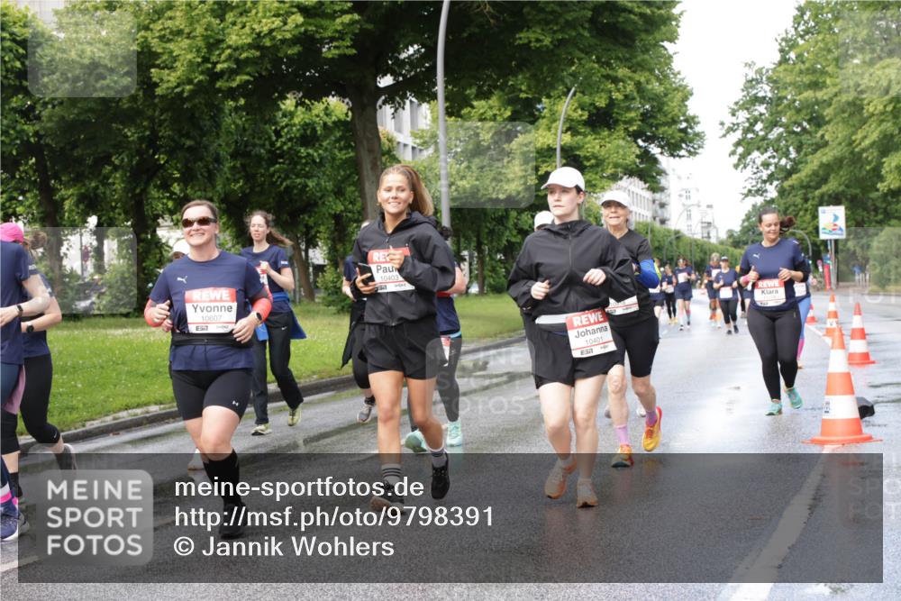 14.06.2026 - REWE Women's Run Jannik Wohlers http://msf.ph/oto/9798391 14.06.2026 09:13:11 Laufen 10607, 7, 10403, 10401 meine-sportfotos.de
