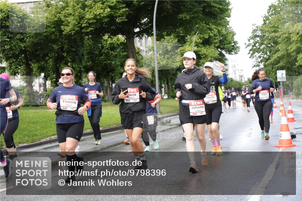 14.06.2026 - REWE Women's Run Jannik Wohlers http://msf.ph/oto/9798396 14.06.2026 09:13:12 Laufen 10607, 57, 57, 0403, 10401, 57, 10918 meine-sportfotos.de