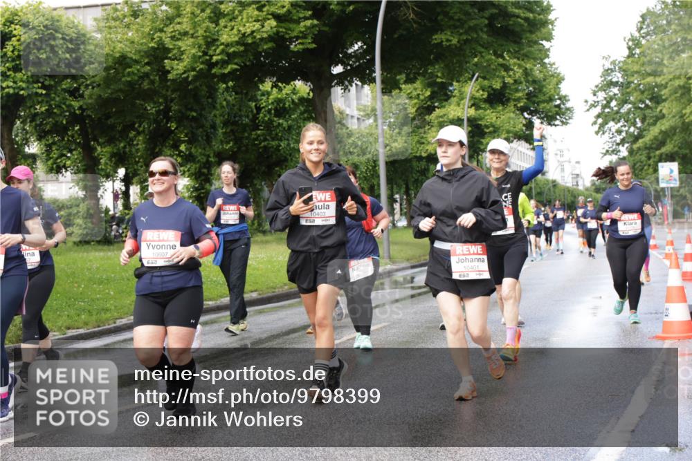 14.06.2026 - REWE Women's Run Jannik Wohlers http://msf.ph/oto/9798399 14.06.2026 09:13:12 Laufen 10607, 7, 10403, 7, 10401, 57 meine-sportfotos.de