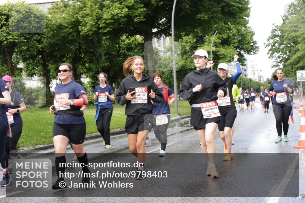 14.06.2026 - REWE Women's Run Jannik Wohlers http://msf.ph/oto/9798403 14.06.2026 09:13:12 Laufen 10403, 57, 10918, 10401, 651 meine-sportfotos.de