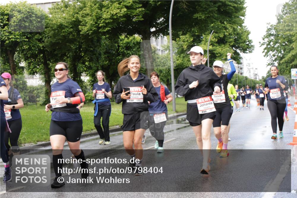 14.06.2026 - REWE Women's Run Jannik Wohlers http://msf.ph/oto/9798404 14.06.2026 09:13:12 Laufen 77, 10403, 57, 10401, 7, 10918 meine-sportfotos.de