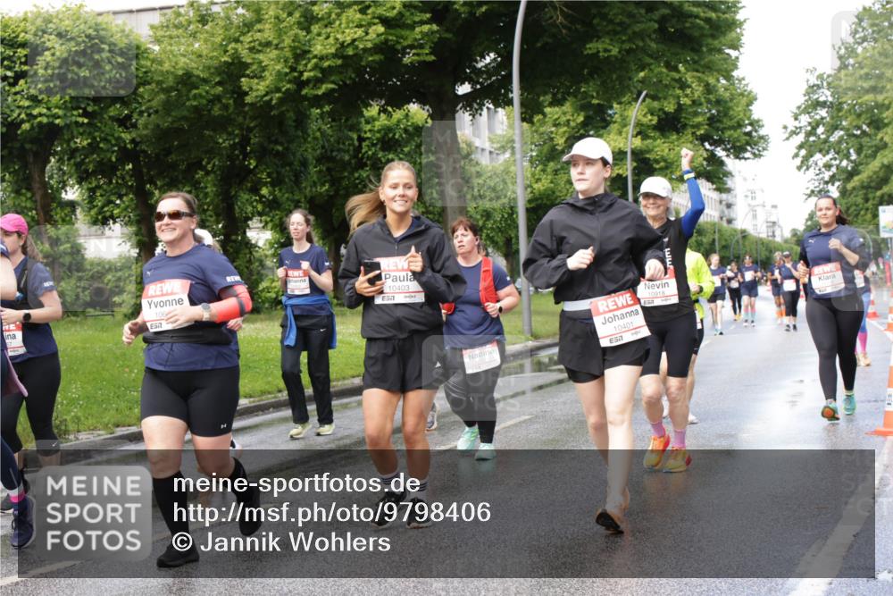 14.06.2026 - REWE Women's Run Jannik Wohlers http://msf.ph/oto/9798406 14.06.2026 09:13:12 Laufen 106, 57, 10403, 57, 10401, 2, 10918 meine-sportfotos.de