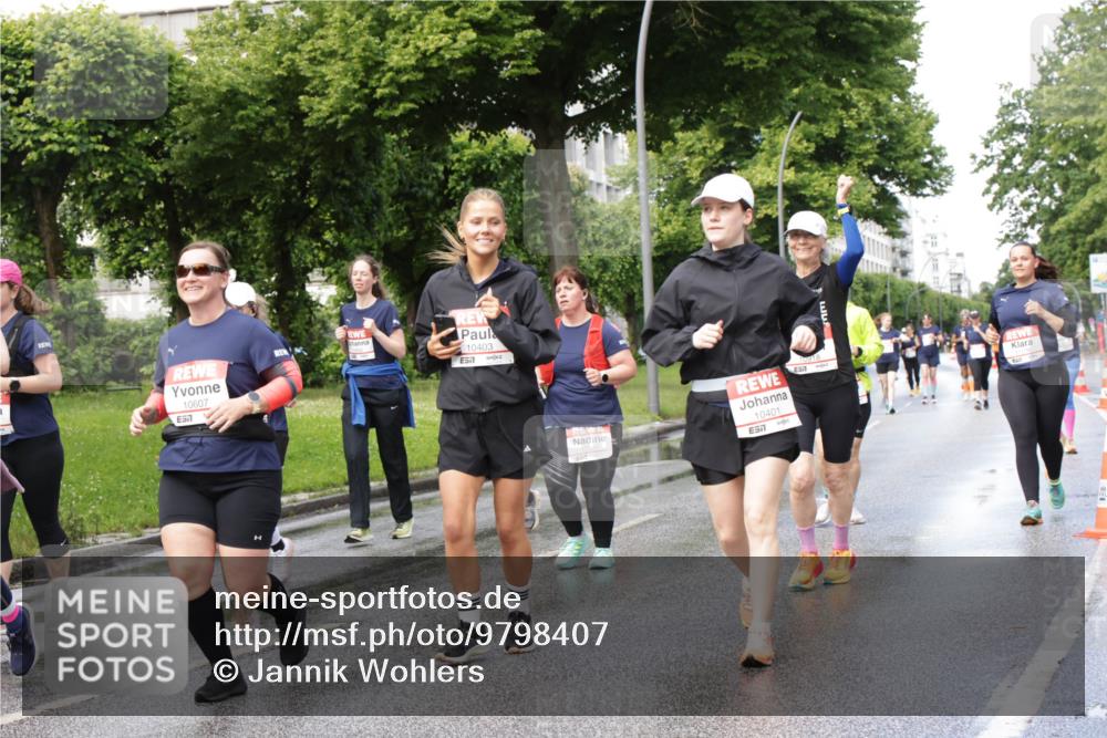 14.06.2026 - REWE Women's Run Jannik Wohlers http://msf.ph/oto/9798407 14.06.2026 09:13:12 Laufen 10607, 577, 10403, 57, 10401, 10918 meine-sportfotos.de