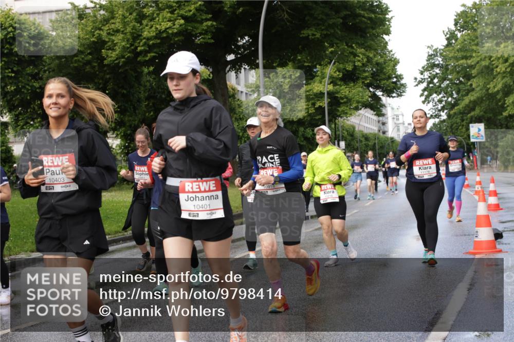 14.06.2026 - REWE Women's Run Jannik Wohlers http://msf.ph/oto/9798414 14.06.2026 09:13:13 Laufen 10403, 10401, 7, 10918, 11178 meine-sportfotos.de