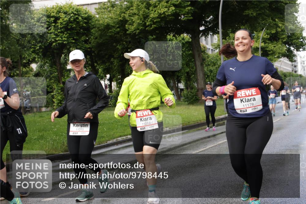 14.06.2026 - REWE Women's Run Jannik Wohlers http://msf.ph/oto/9798445 14.06.2026 09:13:15 Laufen 11, 11215, 7, 11216, 57, 11178, 7 meine-sportfotos.de