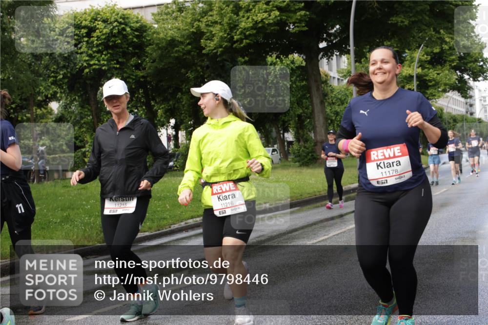 14.06.2026 - REWE Women's Run Jannik Wohlers http://msf.ph/oto/9798446 14.06.2026 09:13:15 Laufen 11, 11215, 57, 11216, 51, 11178, 7 meine-sportfotos.de