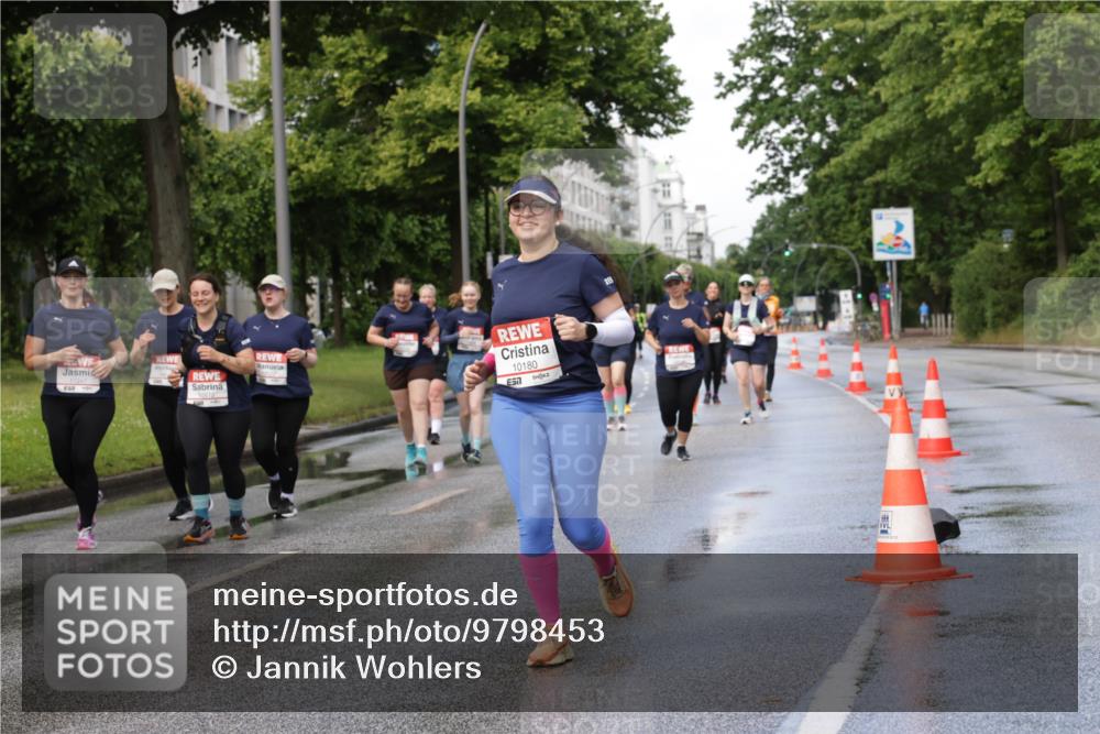 14.06.2026 - REWE Women's Run Jannik Wohlers http://msf.ph/oto/9798453 14.06.2026 09:13:17 Laufen 10180, 51, 1 meine-sportfotos.de