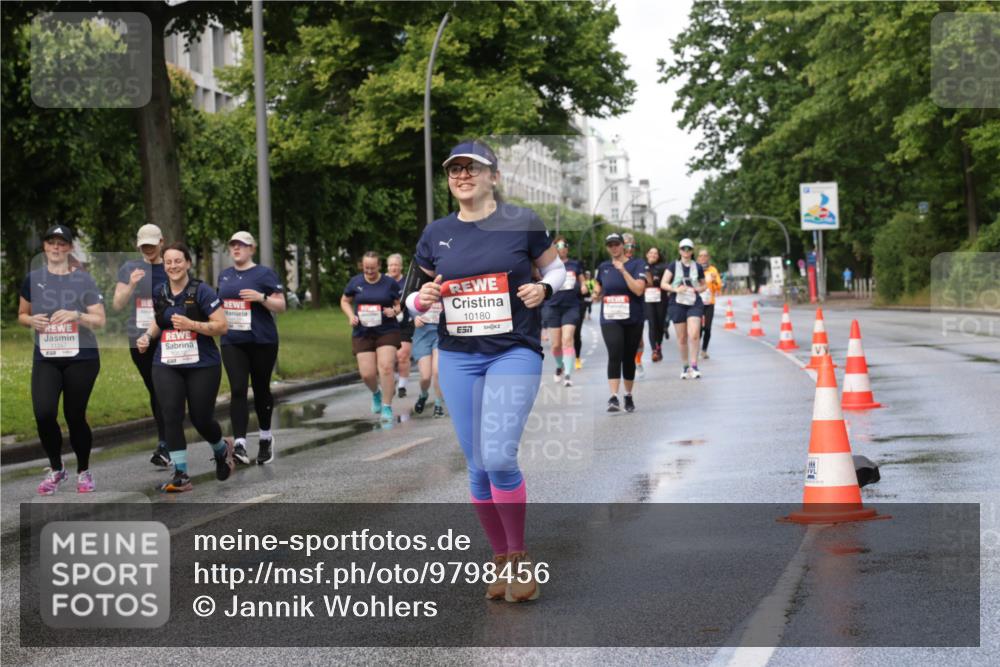 14.06.2026 - REWE Women's Run Jannik Wohlers http://msf.ph/oto/9798456 14.06.2026 09:13:18 Laufen 10180, 7 meine-sportfotos.de