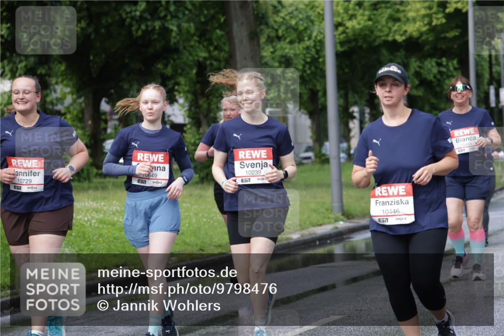 14.06.2026 - REWE Women's Run Jannik Wohlers http://msf.ph/oto/9798476 14.06.2026 09:13:23 Laufen 10729, 649, 10239, 57, 10446, 7, 10484 meine-sportfotos.de