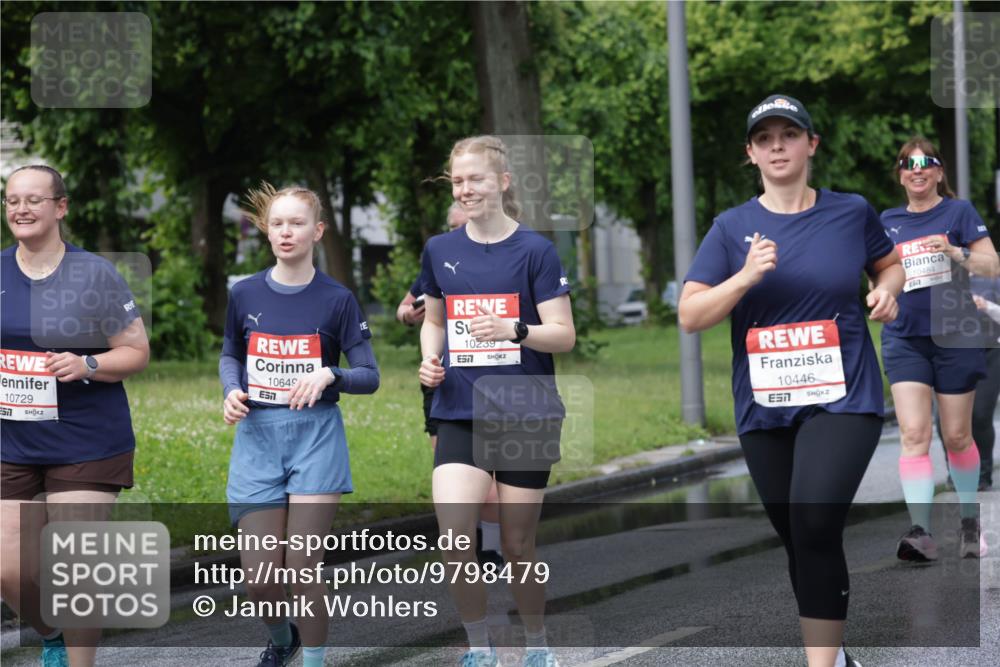 14.06.2026 - REWE Women's Run Jannik Wohlers http://msf.ph/oto/9798479 14.06.2026 09:13:24 Laufen 10729, 10649, 10239, 7, 10446, 7, 10484 meine-sportfotos.de