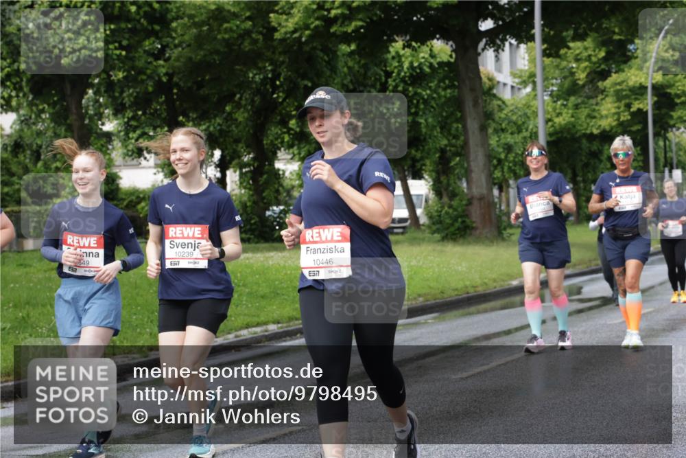 14.06.2026 - REWE Women's Run Jannik Wohlers http://msf.ph/oto/9798495 14.06.2026 09:13:26 Laufen 049, 10239, 57, 10446, 57 meine-sportfotos.de