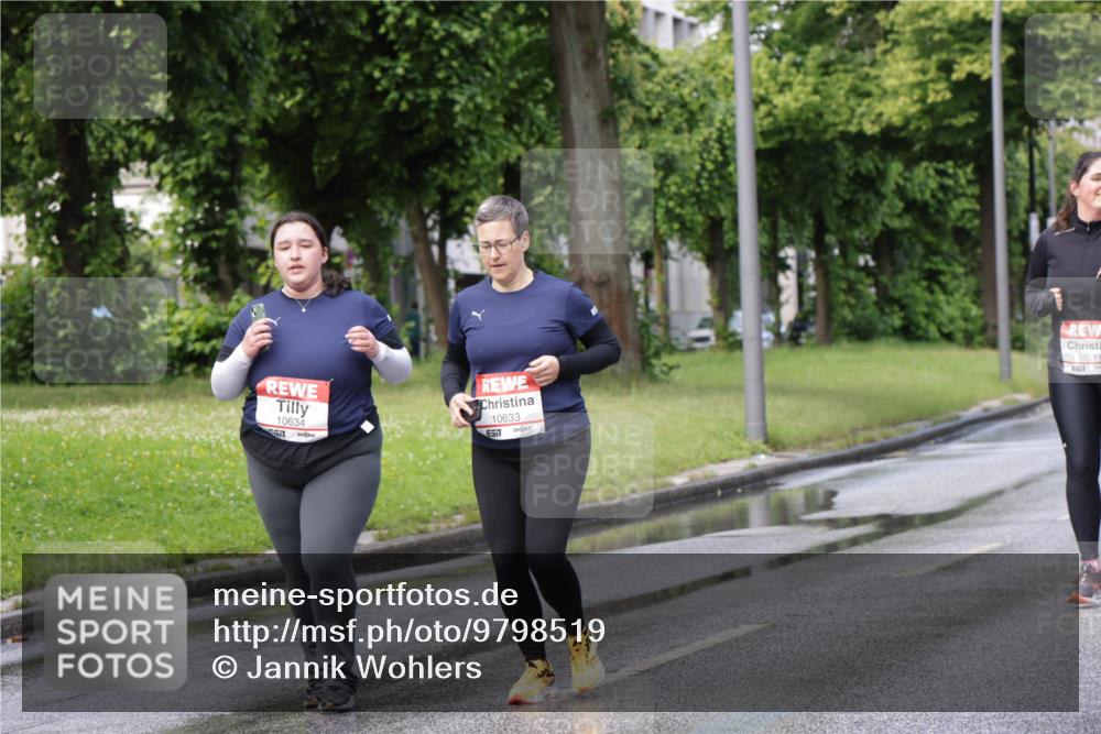 14.06.2026 - REWE Women's Run Jannik Wohlers http://msf.ph/oto/9798519 14.06.2026 09:13:31 Laufen 10634, 10633, 57, 10311, 517 meine-sportfotos.de