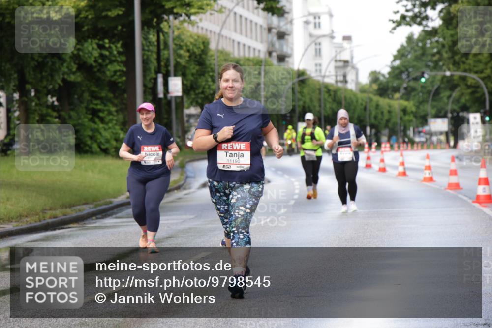 14.06.2026 - REWE Women's Run Jannik Wohlers http://msf.ph/oto/9798545 14.06.2026 09:13:37 Laufen 11190, 57 meine-sportfotos.de