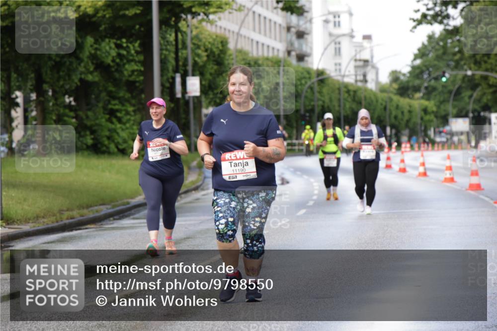 14.06.2026 - REWE Women's Run Jannik Wohlers http://msf.ph/oto/9798550 14.06.2026 09:13:37 Laufen 11190, 57 meine-sportfotos.de