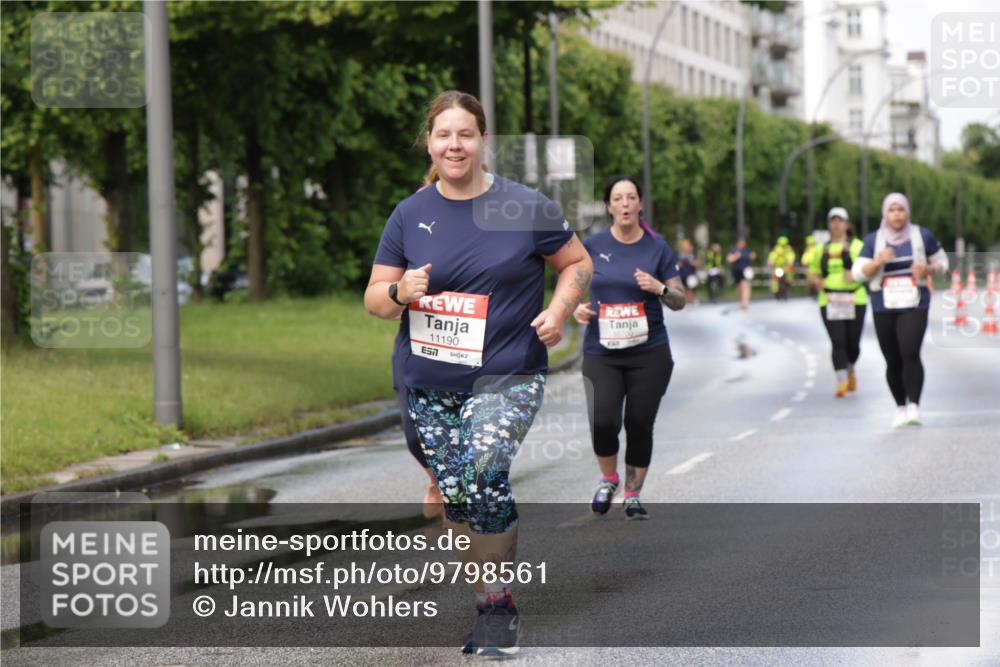 14.06.2026 - REWE Women's Run Jannik Wohlers http://msf.ph/oto/9798561 14.06.2026 09:13:39 Laufen 11190 meine-sportfotos.de