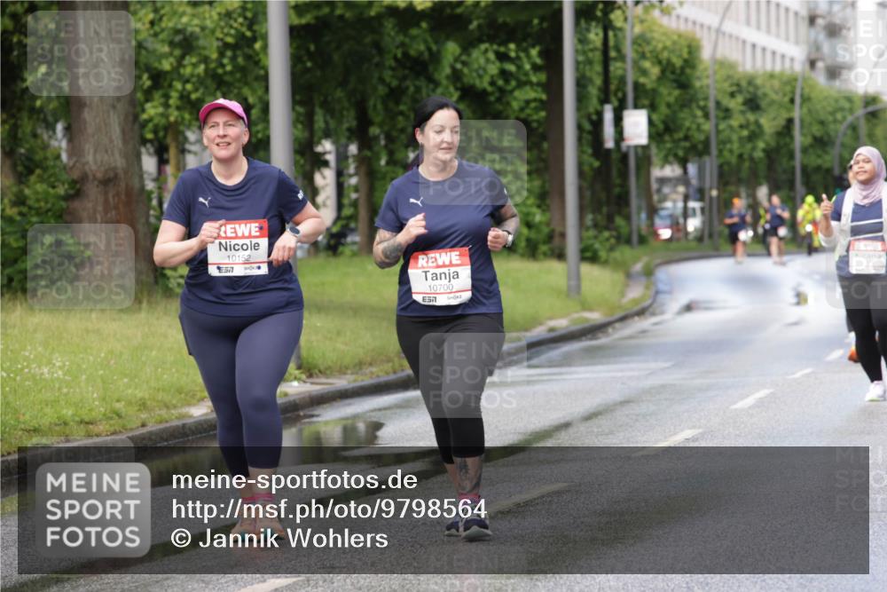 14.06.2026 - REWE Women's Run Jannik Wohlers http://msf.ph/oto/9798564 14.06.2026 09:13:42 Laufen 10152, 10700 meine-sportfotos.de