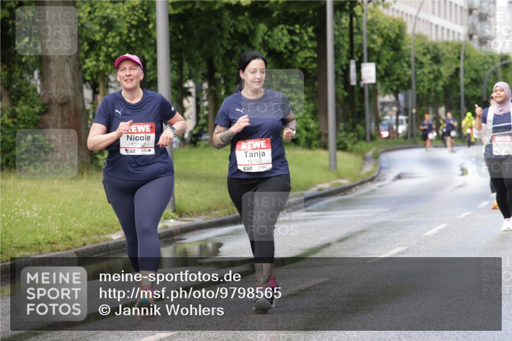 14.06.2026 - REWE Women's Run Jannik Wohlers http://msf.ph/oto/9798565 14.06.2026 09:13:42 Laufen 10152, 7, 10700, 7 meine-sportfotos.de