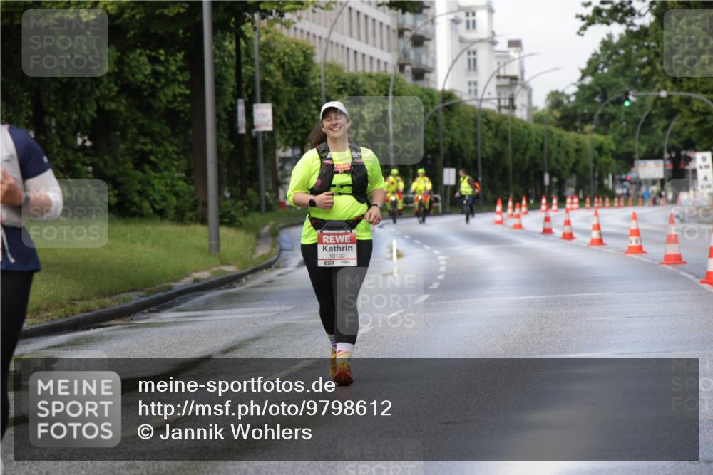 14.06.2026 - REWE Women's Run Jannik Wohlers http://msf.ph/oto/9798612 14.06.2026 09:13:50 Laufen 10100, 7 meine-sportfotos.de