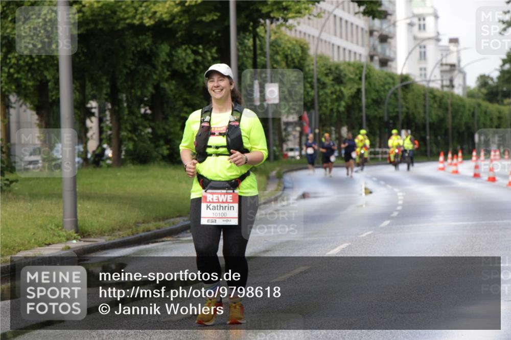 14.06.2026 - REWE Women's Run Jannik Wohlers http://msf.ph/oto/9798618 14.06.2026 09:13:53 Laufen 10100, 7 meine-sportfotos.de