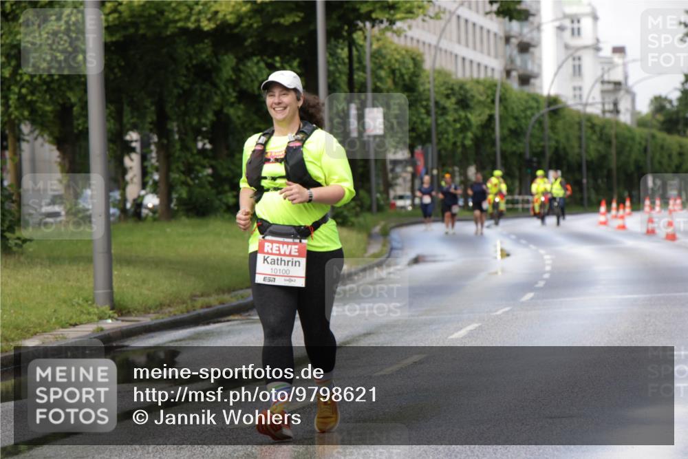 14.06.2026 - REWE Women's Run Jannik Wohlers http://msf.ph/oto/9798621 14.06.2026 09:13:53 Laufen 10100, 7 meine-sportfotos.de