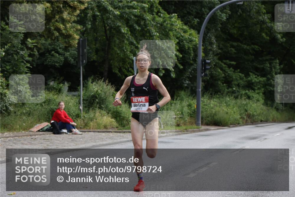 14.06.2026 - REWE Women's Run Jannik Wohlers http://msf.ph/oto/9798724 14.06.2026 09:33:57 Laufen 10051 meine-sportfotos.de