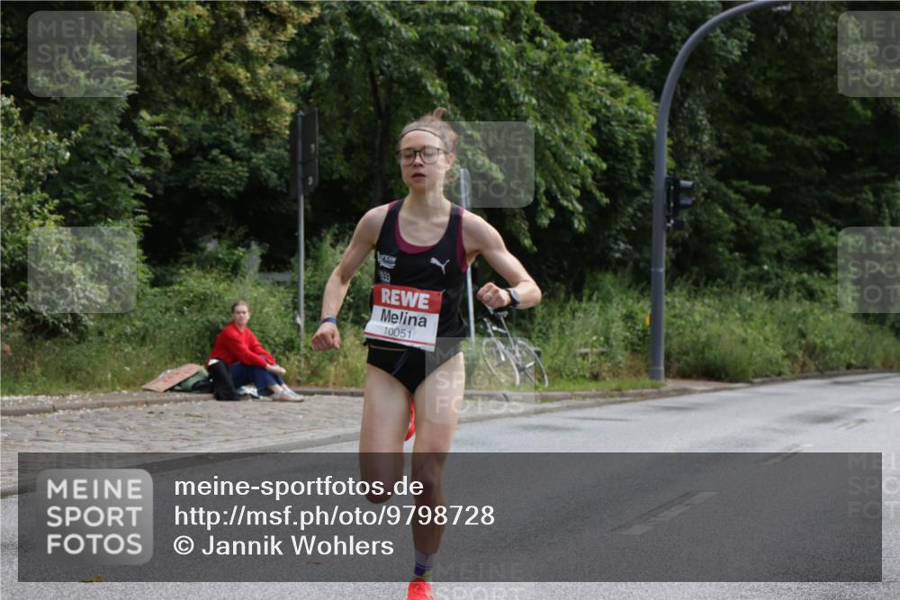14.06.2026 - REWE Women's Run Jannik Wohlers http://msf.ph/oto/9798728 14.06.2026 09:33:57 Laufen 10051 meine-sportfotos.de