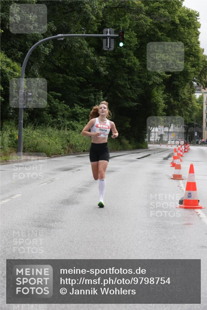 14.06.2026 - REWE Women's Run Jannik Wohlers http://msf.ph/oto/9798754 14.06.2026 09:34:27 Laufen 246 meine-sportfotos.de