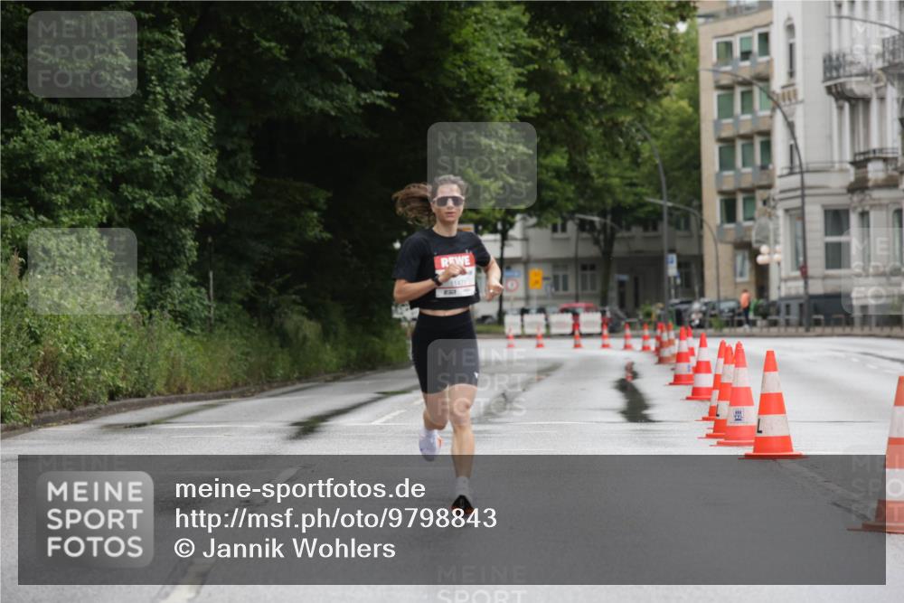 14.06.2026 - REWE Women's Run Jannik Wohlers http://msf.ph/oto/9798843 14.06.2026 09:39:02 Laufen 11471 meine-sportfotos.de
