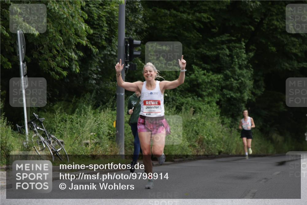 14.06.2026 - REWE Women's Run Jannik Wohlers http://msf.ph/oto/9798914 14.06.2026 09:40:07 Laufen 10080, 7 meine-sportfotos.de