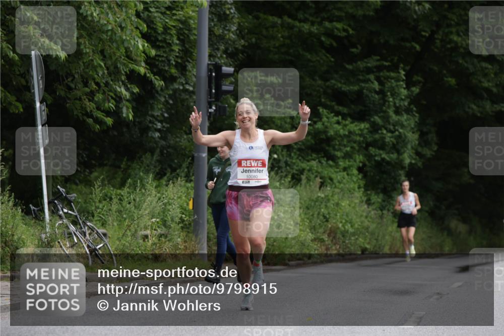 14.06.2026 - REWE Women's Run Jannik Wohlers http://msf.ph/oto/9798915 14.06.2026 09:40:07 Laufen 10080 meine-sportfotos.de