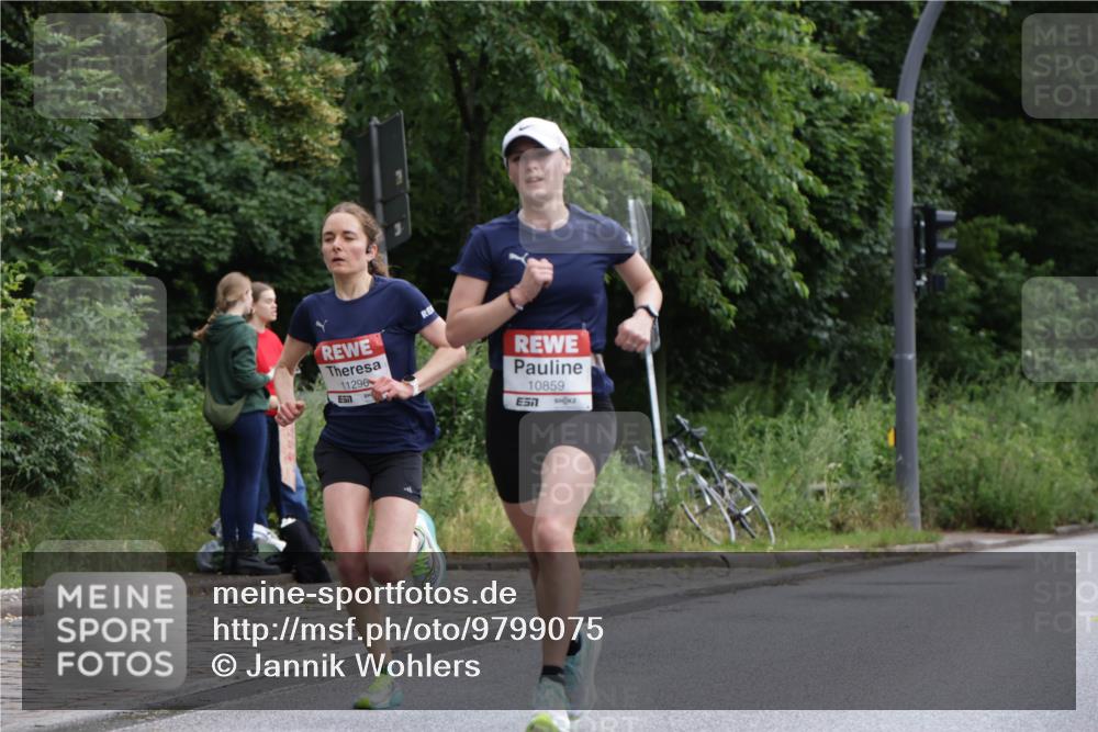 14.06.2026 - REWE Women's Run Jannik Wohlers http://msf.ph/oto/9799075 14.06.2026 09:40:55 Laufen 11296, 650, 10859, 57 meine-sportfotos.de
