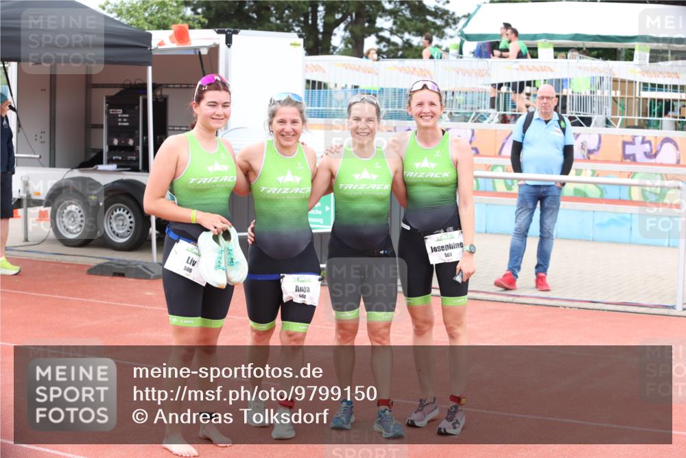 14.06.2026 - 7 Türme Triathlon Andreas Tolksdorf http://msf.ph/oto/9799150 14.06.2026 11:59:25 Ziel  meine-sportfotos.de
