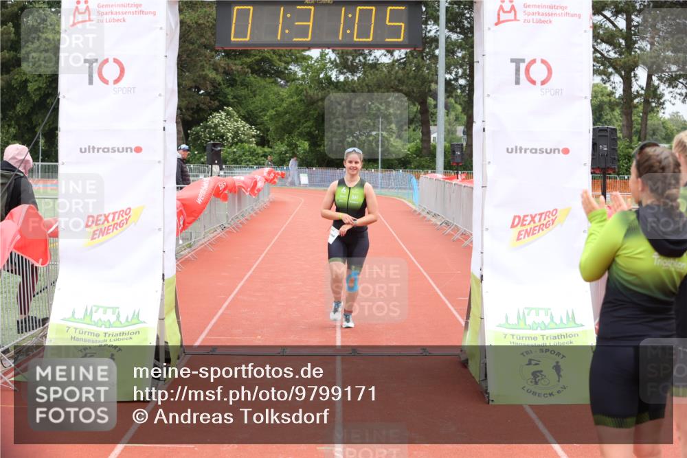14.06.2026 - 7 Türme Triathlon Andreas Tolksdorf http://msf.ph/oto/9799171 14.06.2026 12:01:04 Ziel 490 meine-sportfotos.de