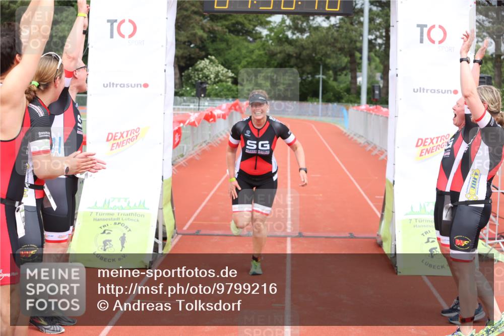 14.06.2026 - 7 Türme Triathlon Andreas Tolksdorf http://msf.ph/oto/9799216 14.06.2026 12:08:47 Ziel 484 meine-sportfotos.de