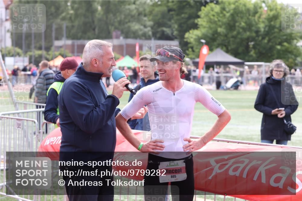 14.06.2026 - 7 Türme Triathlon Andreas Tolksdorf http://msf.ph/oto/9799282 14.06.2026 14:59:47 Ziel  meine-sportfotos.de