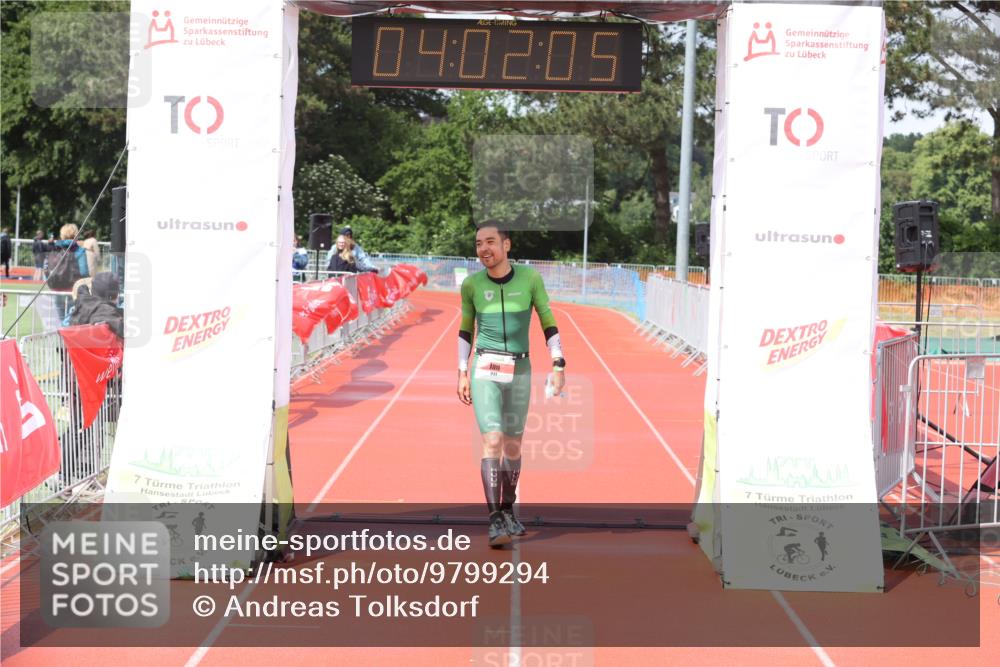 14.06.2026 - 7 Türme Triathlon Andreas Tolksdorf http://msf.ph/oto/9799294 14.06.2026 15:02:05 Ziel 841 meine-sportfotos.de