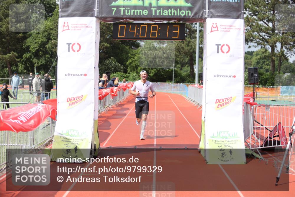 14.06.2026 - 7 Türme Triathlon Andreas Tolksdorf http://msf.ph/oto/9799329 14.06.2026 15:08:11 Ziel 846 meine-sportfotos.de