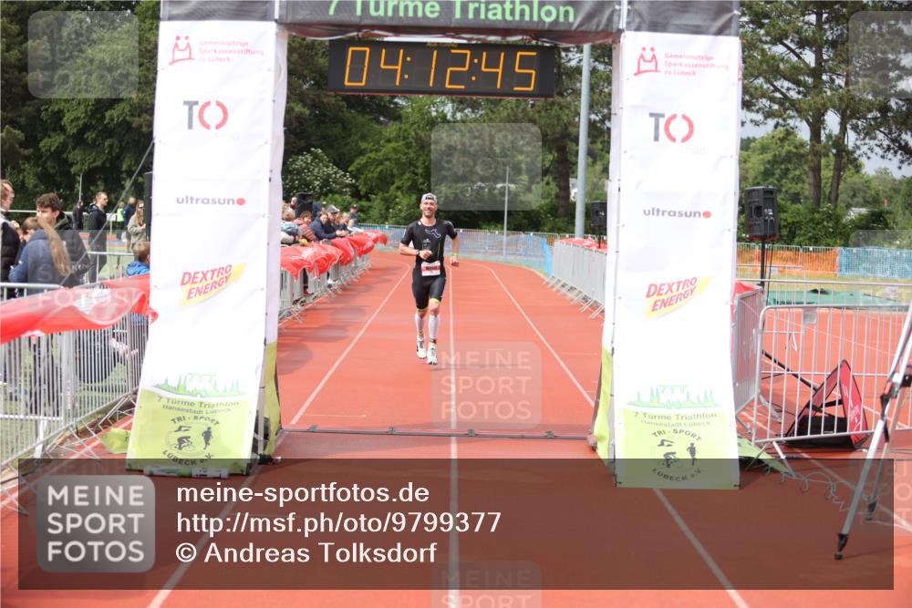 14.06.2026 - 7 Türme Triathlon Andreas Tolksdorf http://msf.ph/oto/9799377 14.06.2026 15:12:44 Ziel 757 meine-sportfotos.de