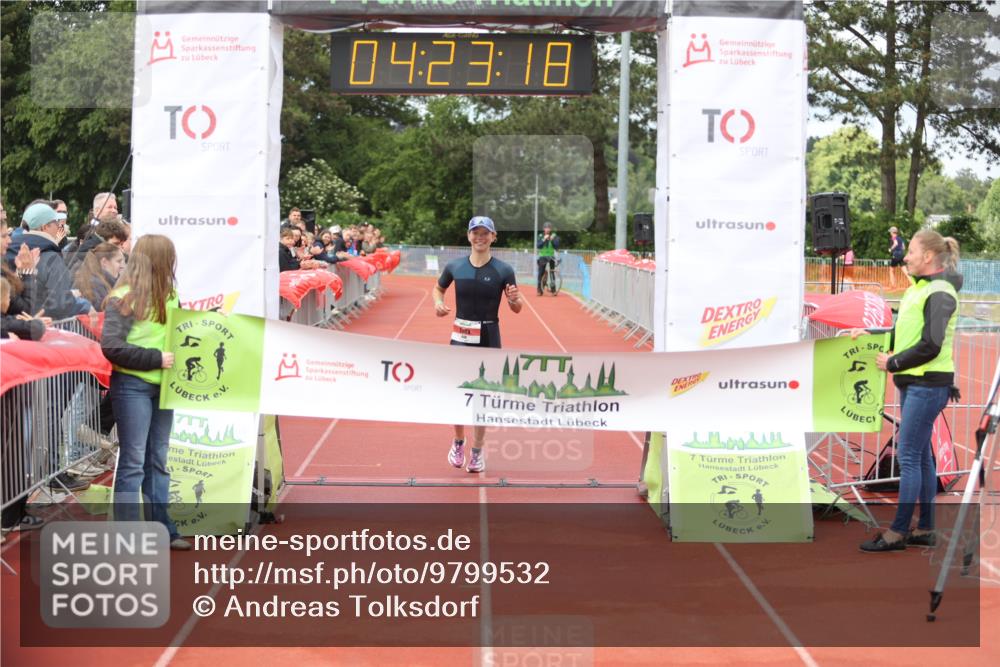 14.06.2026 - 7 Türme Triathlon Andreas Tolksdorf http://msf.ph/oto/9799532 14.06.2026 15:23:17 Ziel 848 meine-sportfotos.de